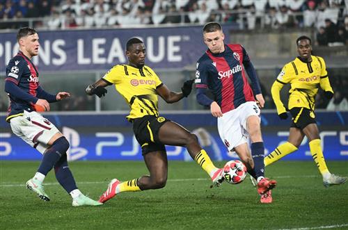 Bologne contre Dortmund