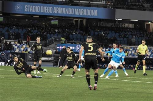 Assister contre Hellas Vérone