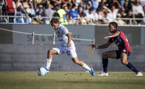 Cagliari contre Frosinone