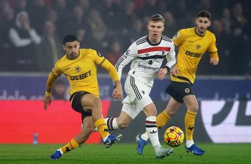 Loups contre Manchester United