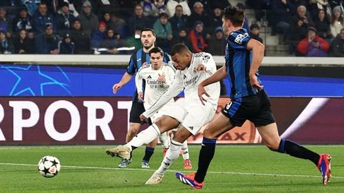 Atalante contre Real Madrid