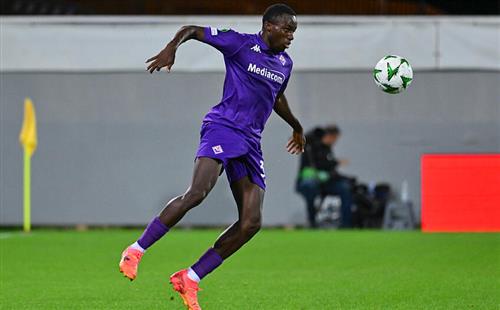 Fiorentina contre AEP Paphos