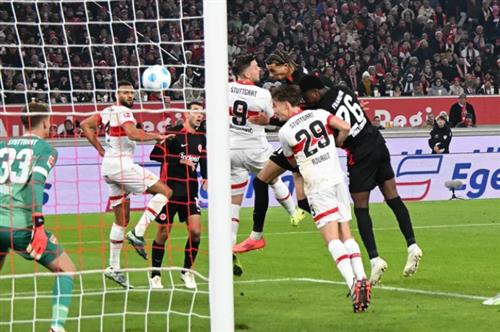 Stuttgart contre Eintracht Francfort