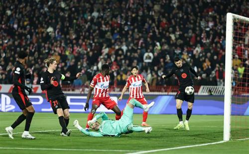 Étoile Rouge contre Barcelone