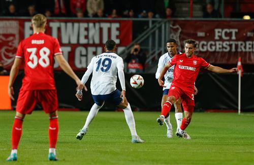Twente contre Fenerbahçe