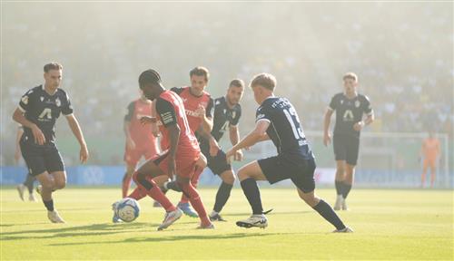Zeiss Iéna contre Bayer Leverkusen