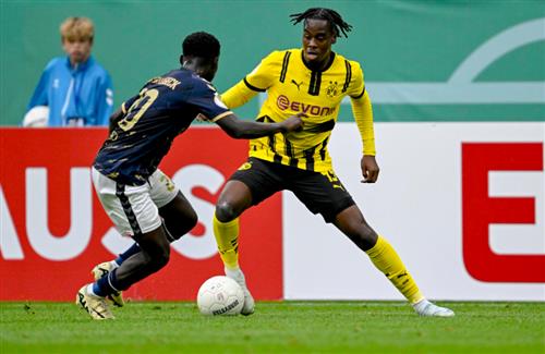 Phoenix Lübeck contre Borussia Dortmund