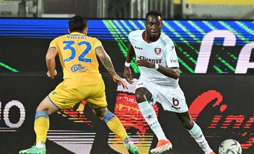 Frosinone ou Salernitana