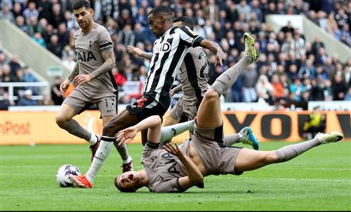 Newcastle United contre Tottenham Hotspur