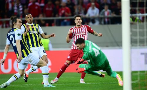 Olympiacos contre Fenerbahçe