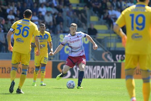 Frosinone contre Bologne