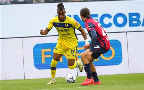 Cagliari contre Vérone