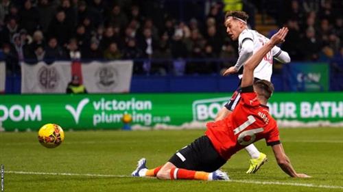 Bolton Wanderers contre Luton Town