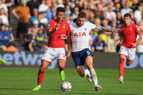 Nottingham Forest contre Tottenham Hotspur
