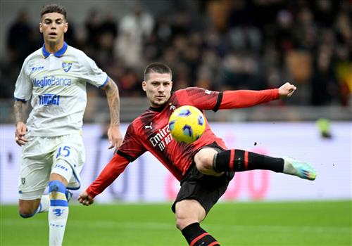 AC Milan contre Frosinone