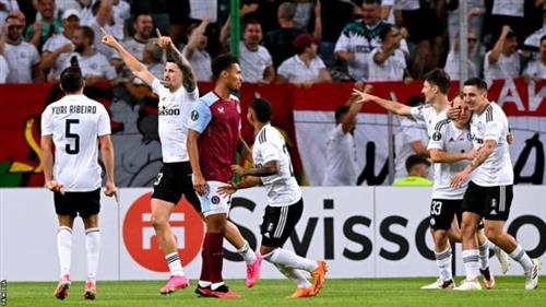 Aston Villa contre Legia Varsovie