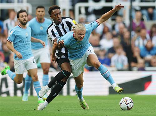 Manchester City contre Newcastle United