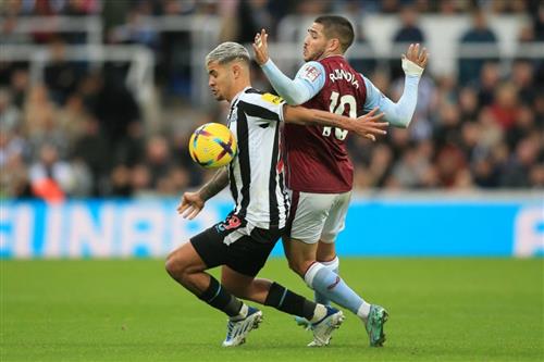 Aston Villa contre Newcastle