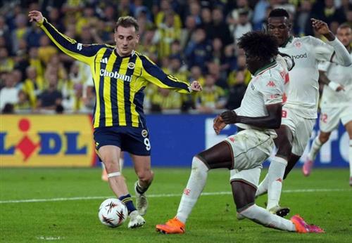 Fenerbahçe contre OGC Nice