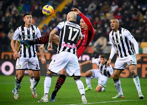 Udinese contre Milan AC