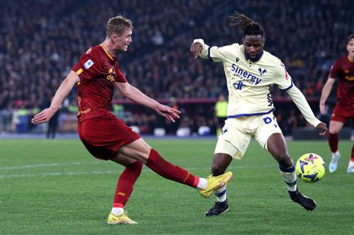 Cremonese contre Rome