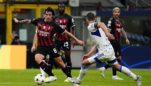 Dinamo Zagreb contre Milan AC