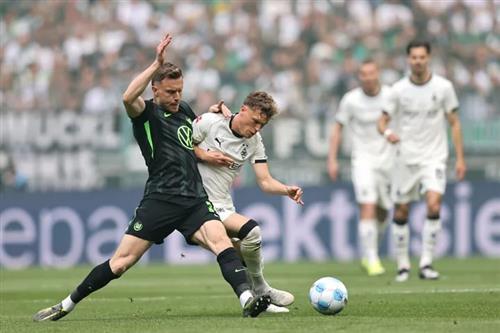 B. Mönchengladbach contre Wolfsbourg