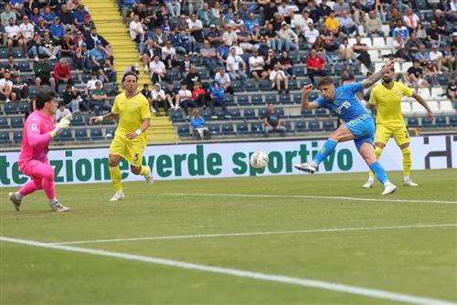 Empoli contre Latium