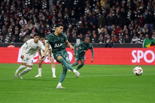 Eintracht Francfort contre Tottenham Hotspur