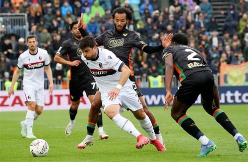 Venise vs Bologne
