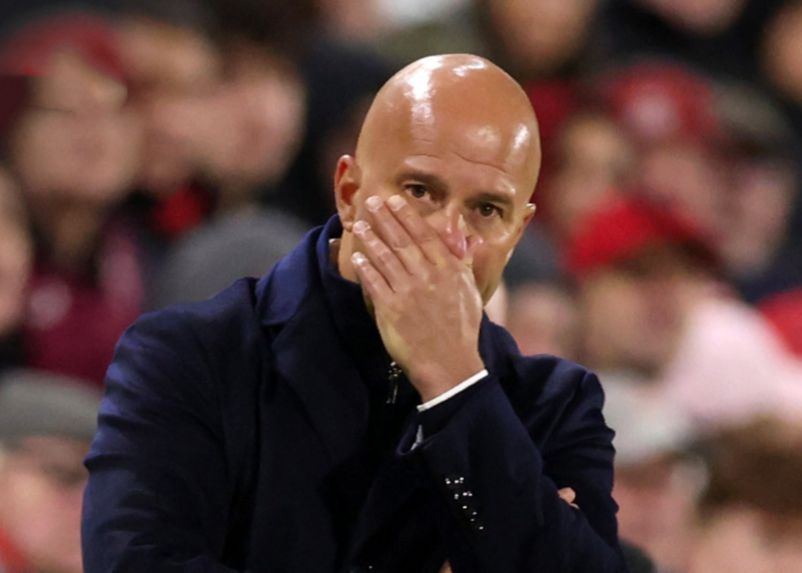 Liverpool est devenu la quatrième équipe championne en titre à subir quatre défaites consécutives en Premier League et c'est la deuxième fois que cela se produit.