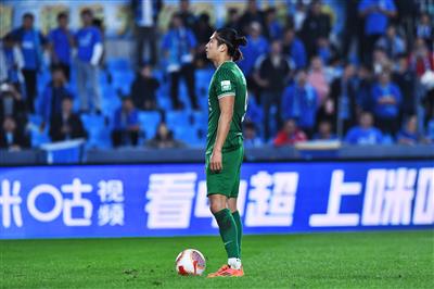 Médias de Pékin : Naibijiang, qui avait déjà été blessé, a participé à l'entraînement conjoint de l'équipe de Guoan, et Zhang Yuning est revenu à l'entraînement conjoint