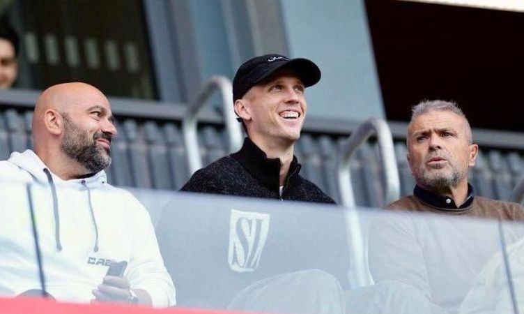 Sports du Monde : Manquant le Clasico en raison d'une blessure, Olmo a eu le temps de regarder le match de l'équipe B de Barcelone