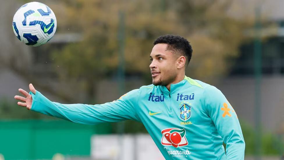 Roque : Pour l'instant je me concentrerai sur Palmeiras, mais à l'avenir je reviendrai certainement en Europe