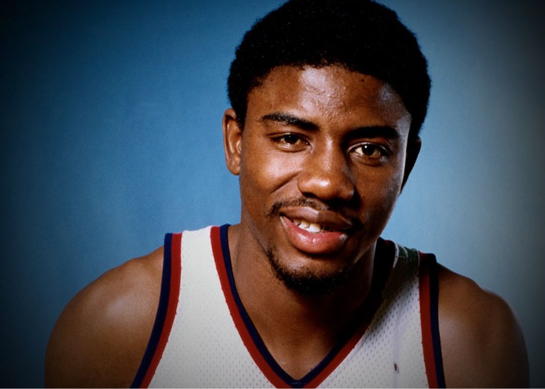 Viola Official : Condoléances au père de Richardson, ancien gardien de la NBA Michael