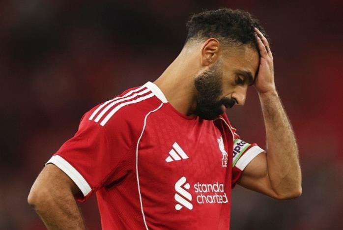 Carragher : Si Salah ne revient pas en défense, il ne devrait pas être autorisé à commencer chaque match