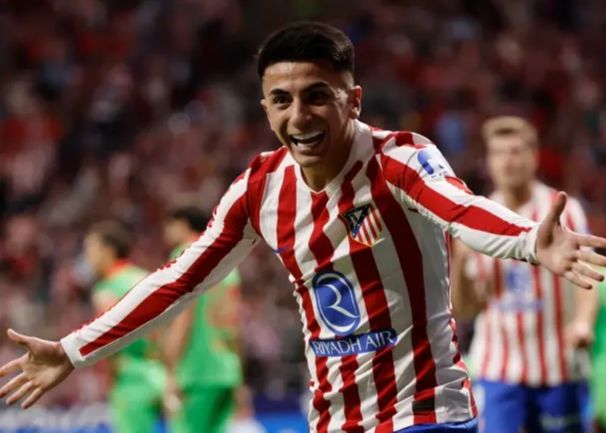 Almada : Quel que soit mon poste, je ferai de mon mieux et j'apprécierai de jouer pour l'équipe nationale.