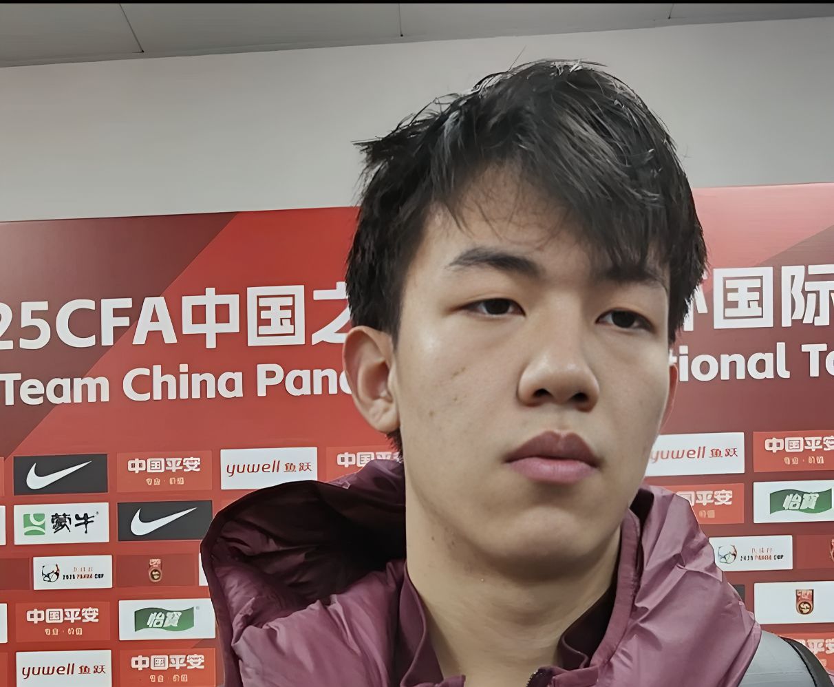 Wang Bohao : Donnez-vous 6 points pour vos débuts, et vous devez tout mettre en œuvre pour gagner le match contre la Corée du Sud