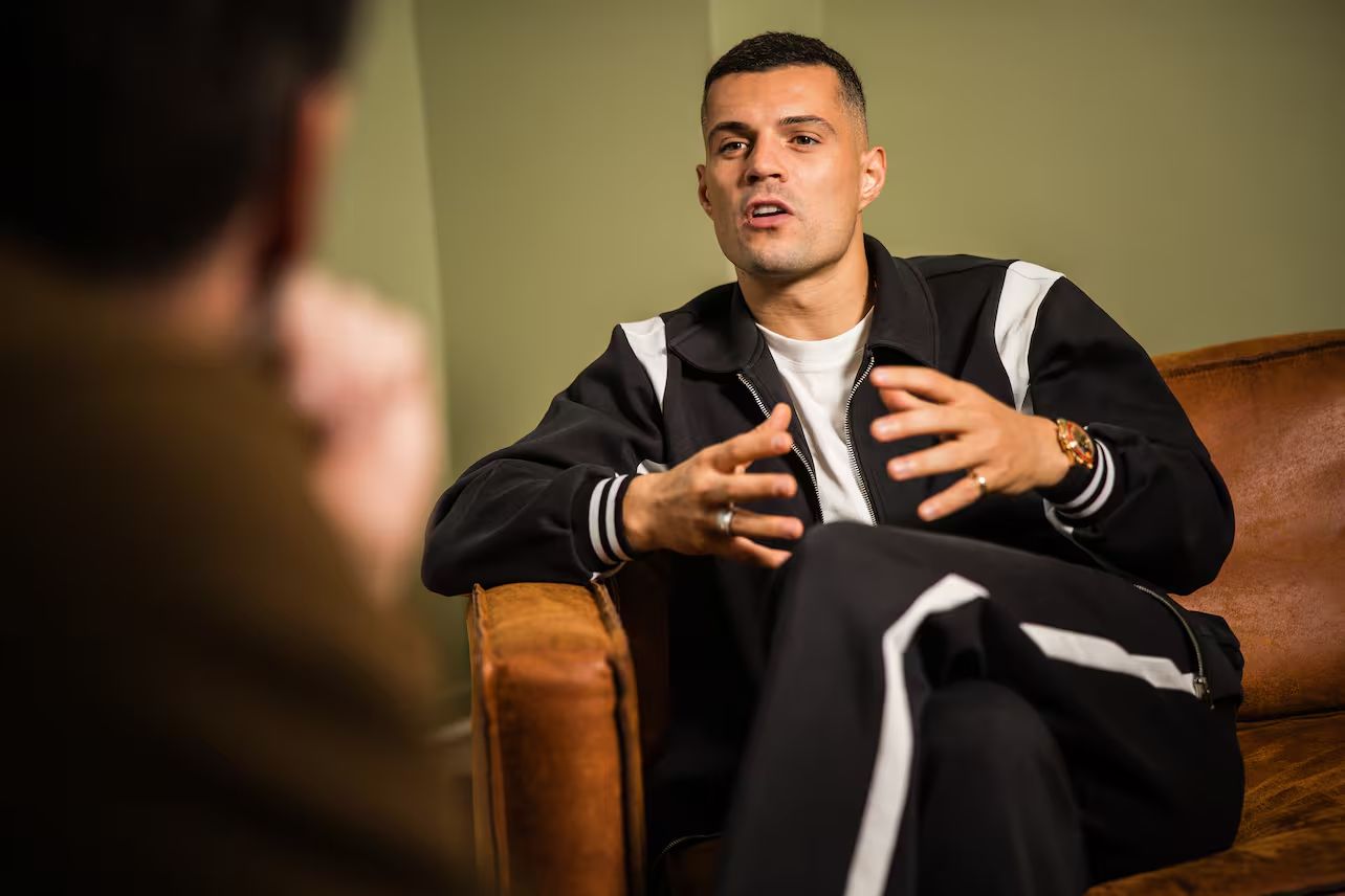 Xhaka : Okafor n'a plus de contact avec le coach suisse depuis longtemps ? Nous devons être terre-à-terre, parler moins et faire plus