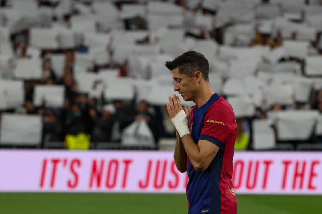 Journaliste : l'AC Milan veut signer Lewandowski et prévoit de rencontrer son agent dans les prochaines semaines