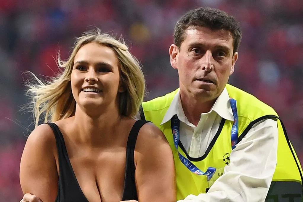 Médias britanniques : la fille qui a marqué la finale de la Ligue des champions 2019 est désormais devenue pilote