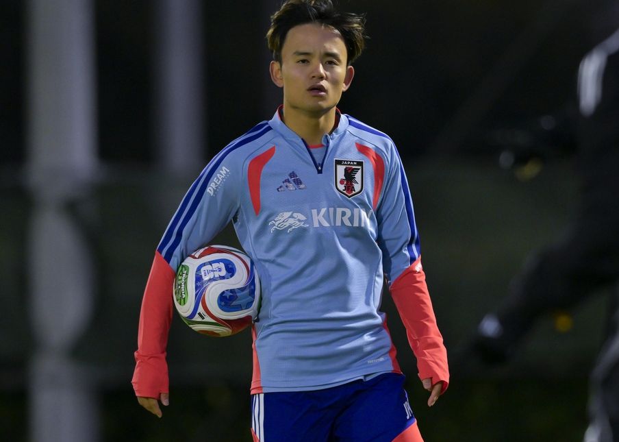 Kubo Takehide : C’est incroyable que Moriboichi ait pu entraîner aussi longtemps. Il travaillera dur pour éviter les blessures à l'avenir.