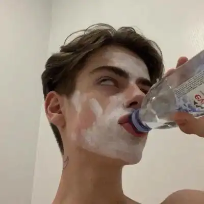 6686体育铁牌作者拽萌少女