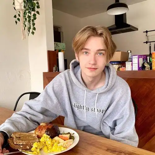 6686体育铁牌作者全世界按个