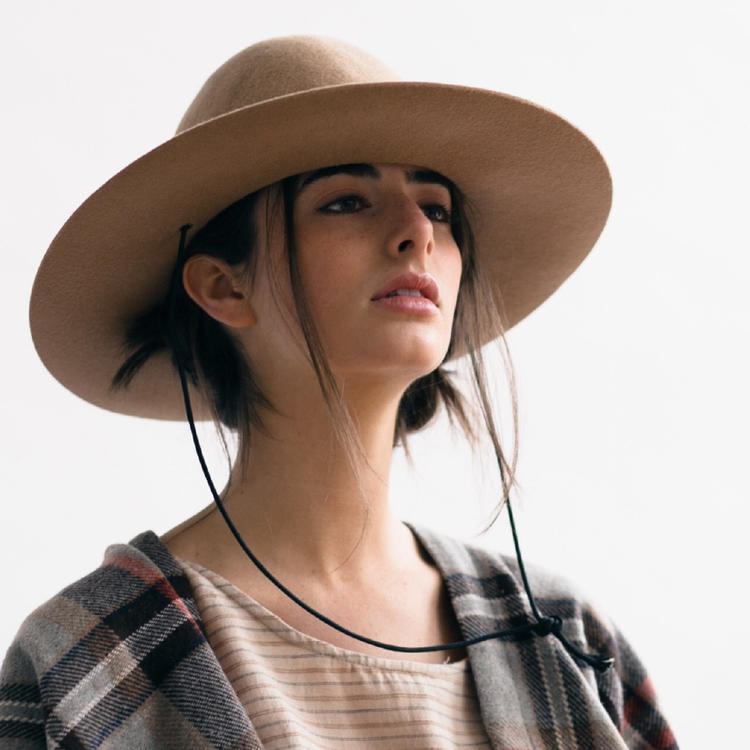 6686体育铁牌作者Walter