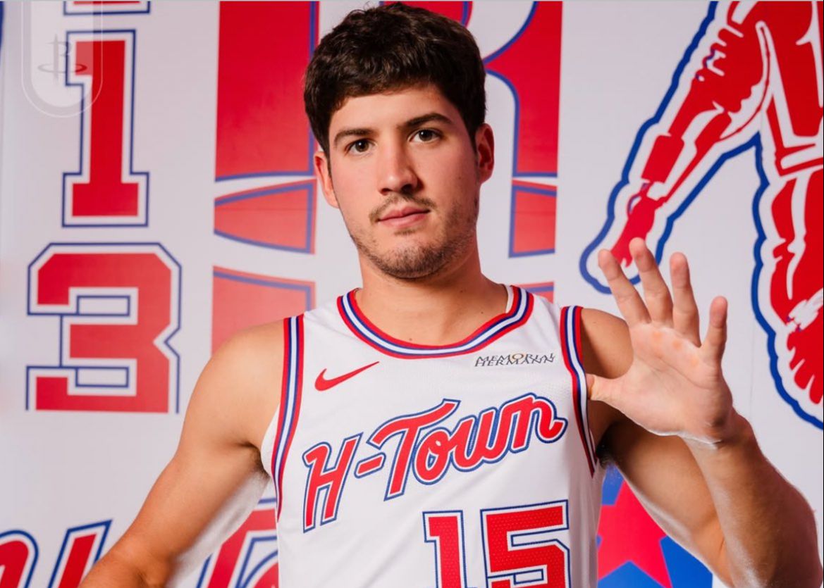 Windhorst : Les Rockets ont peut-être besoin d’un meneur senior, mais Shepard ne peut pas le garder