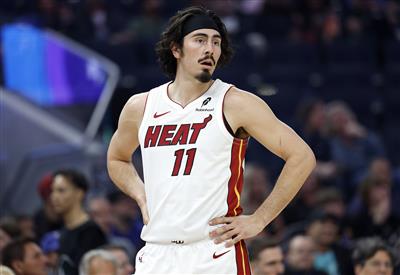 Tout-Puissant ! Les Huskers ont réussi 8 tirs sur 12 et ont contribué 17 points, 10 rebonds et 6 passes décisives, avec une valeur plus-moins de +43.