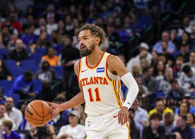 Trae Young a marqué 11 points dans le dernier quart de 25+6, menant les Hawks à compléter le renversement lors du match à l'extérieur.