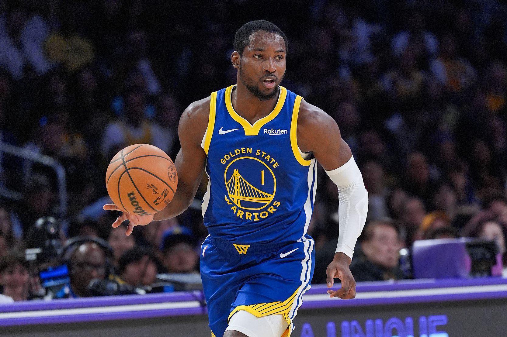 Gardez le contrôle du ballon! Richard et Kuminga ont marqué 33 points ensemble efficacement à la mi-temps