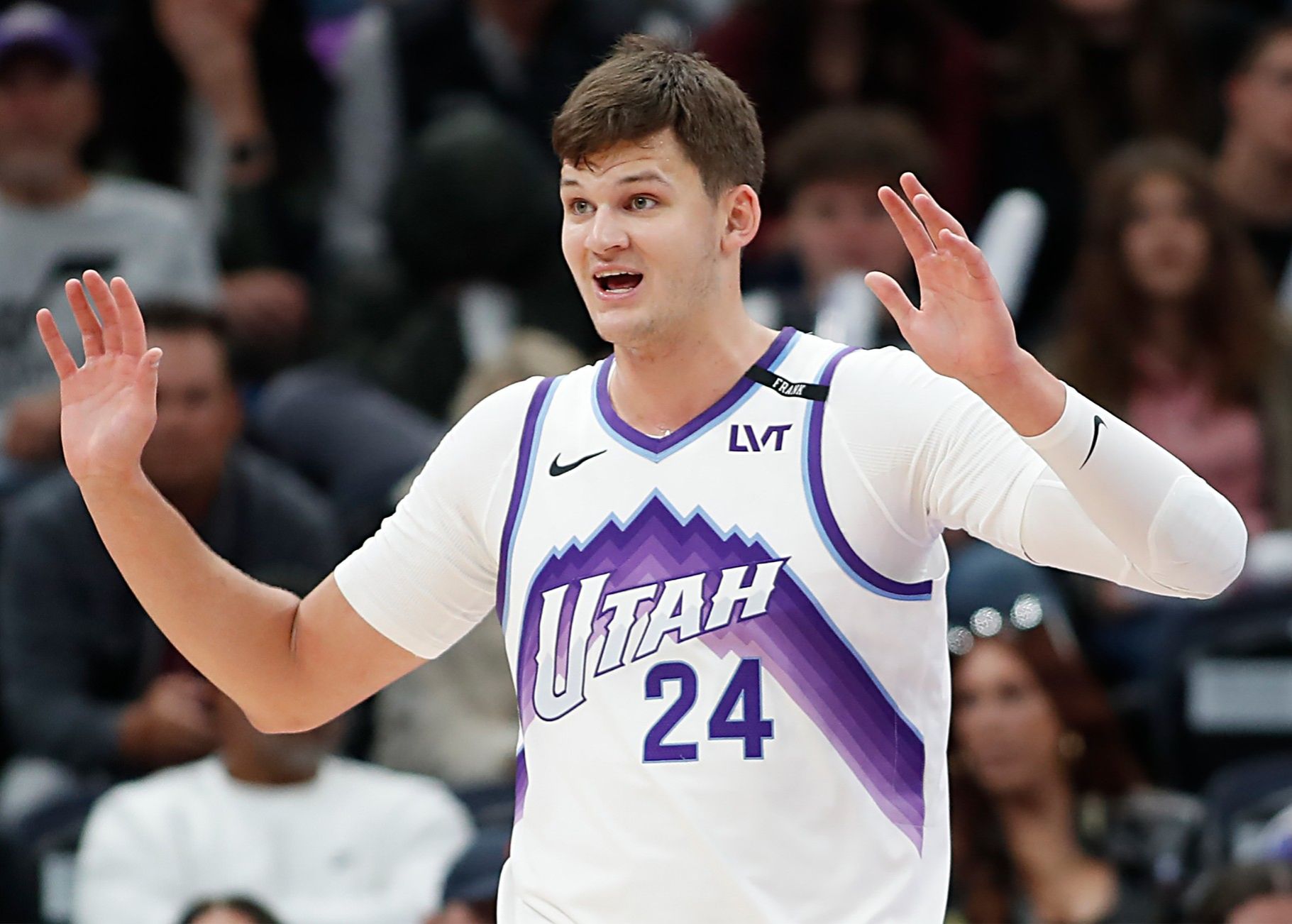 Shams : Jazz n°5 Kesler a subi une opération à l'épaule gauche et est absent pour la saison